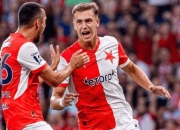 开云棋牌官网-马赛球员士气高昂，期待下一场比赛