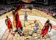 开云棋牌游戏-冰与火的对决，爱德华兹接管东决，浙江队险胜背后的篮球哲学