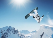 开云棋牌游戏-当一波流成为利刃—从季后赛抢七焦点战看中韩电竞博弈的残酷美学