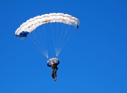 开云棋牌试玩-从戴维斯杯到蒙特卡洛，兹维列夫的权力游戏，一场定义时代的胜利