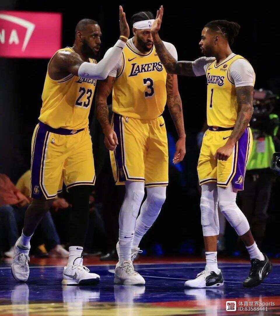 步行者碾压湖人，加里纳利一己之力扛起全队的简单介绍