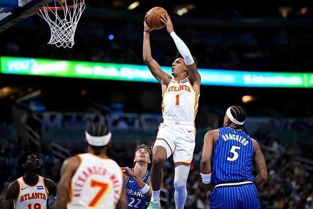 魔术全队表现出色,反超老鹰 魔术全队表现出色,反超老鹰