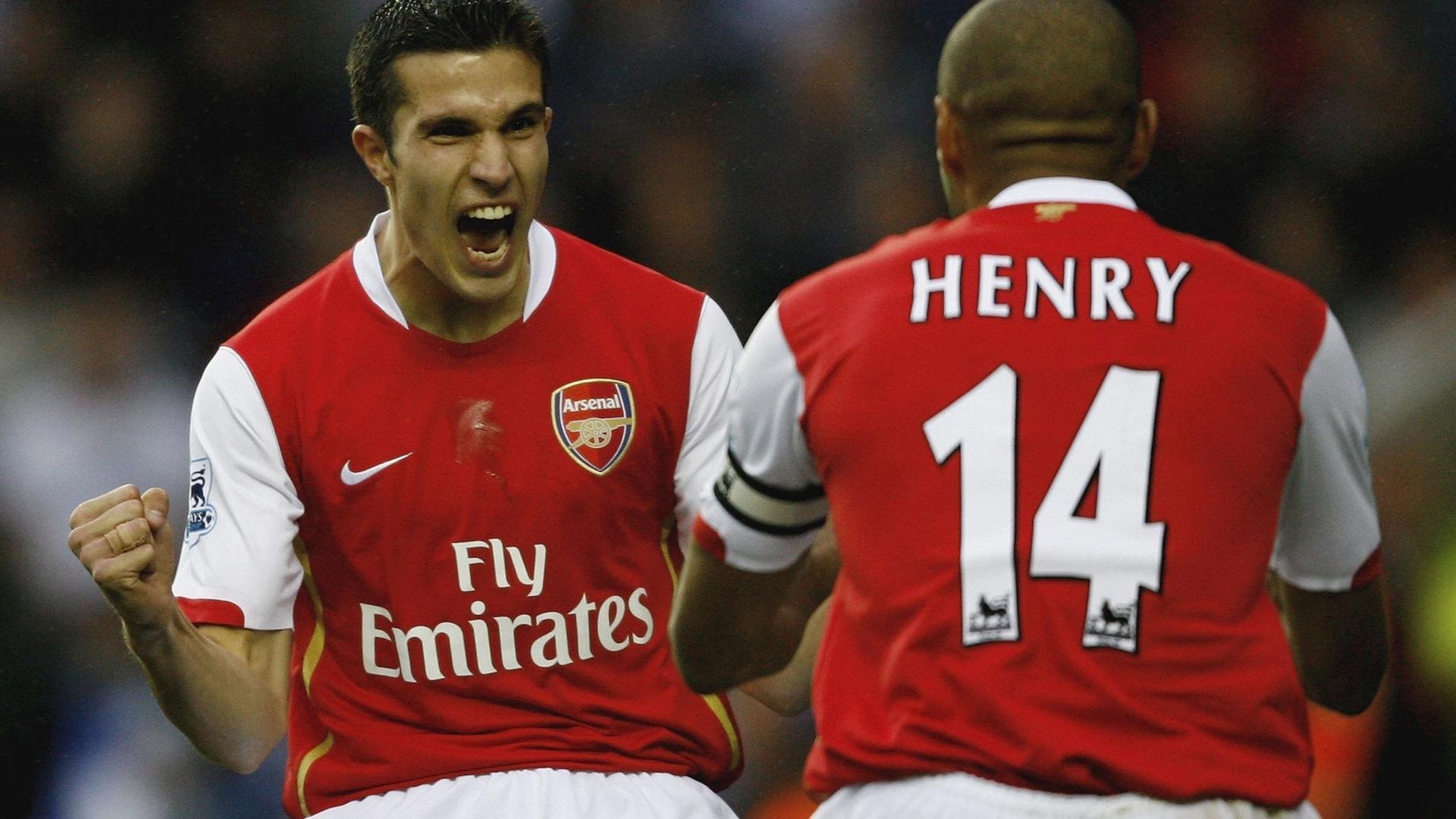 英超争冠焦点战，魔术强行终结火箭